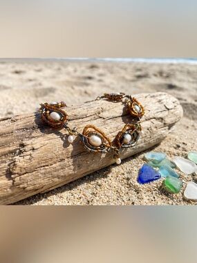 Artisan Beaded Pearl Bracelet | Boho Metallic Bead Bracelet